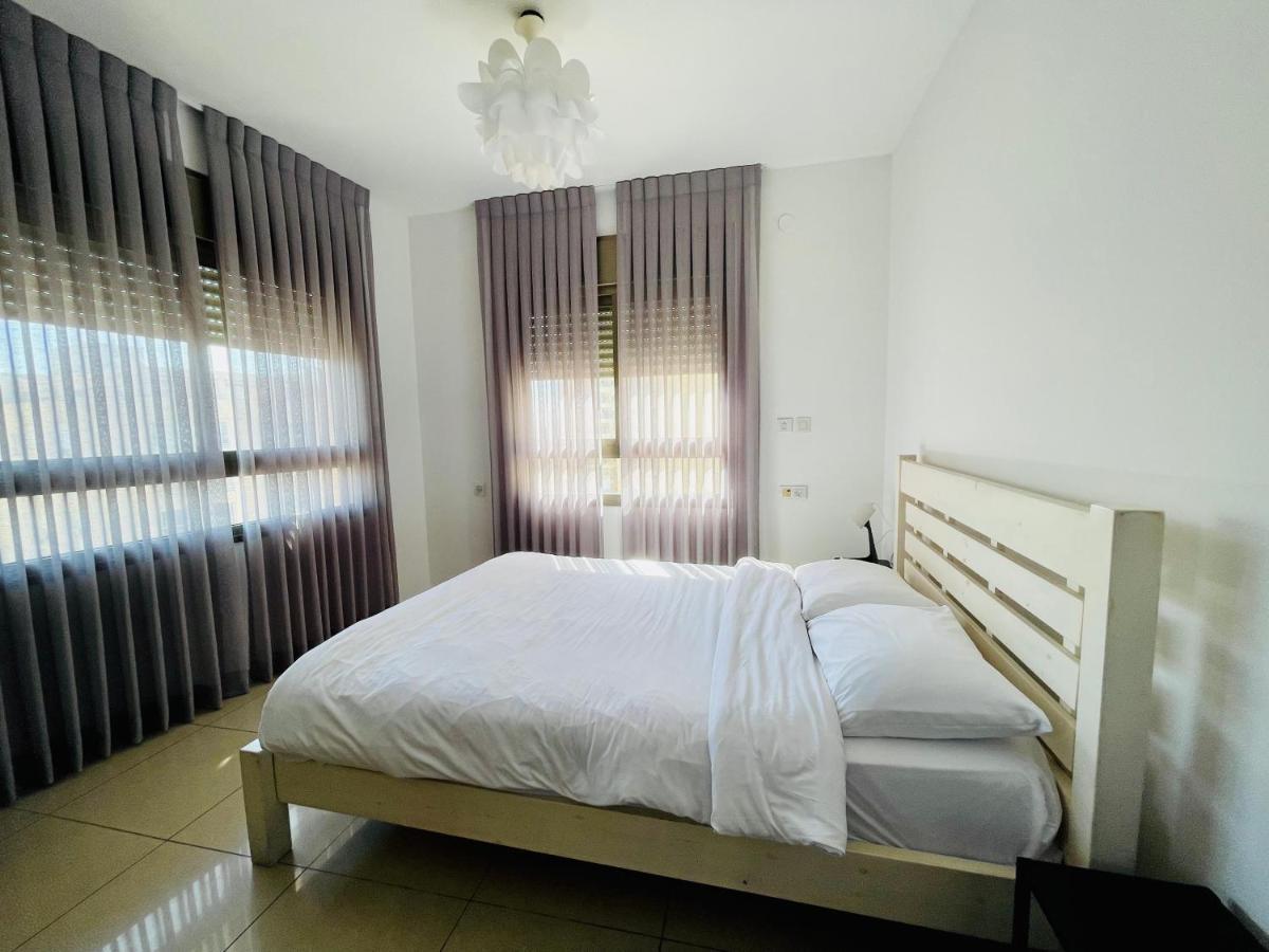 King David Apartment نتانيا المظهر الخارجي الصورة