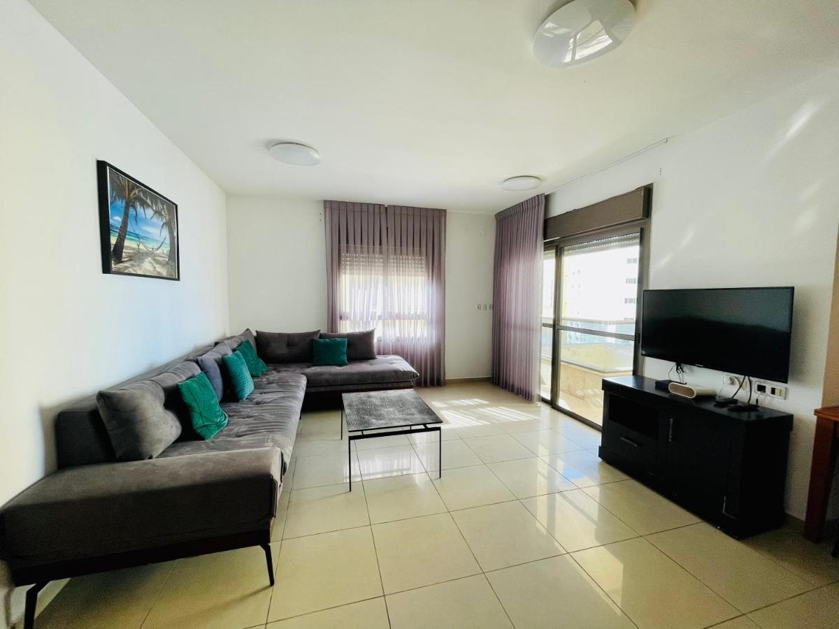 King David Apartment نتانيا المظهر الخارجي الصورة